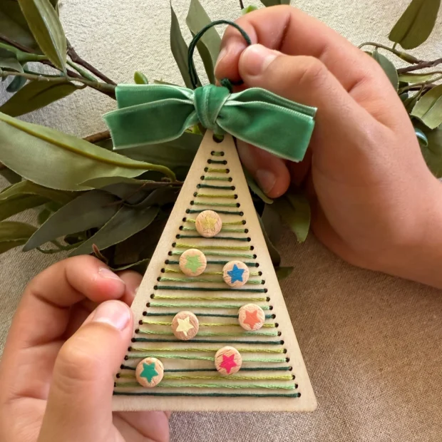 Make Your Own Stitched Christmas Tree